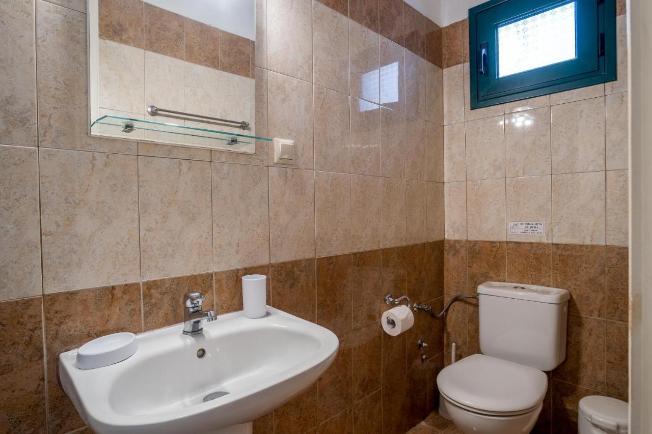 Barax Apartments Agios Georgios  Exterior photo